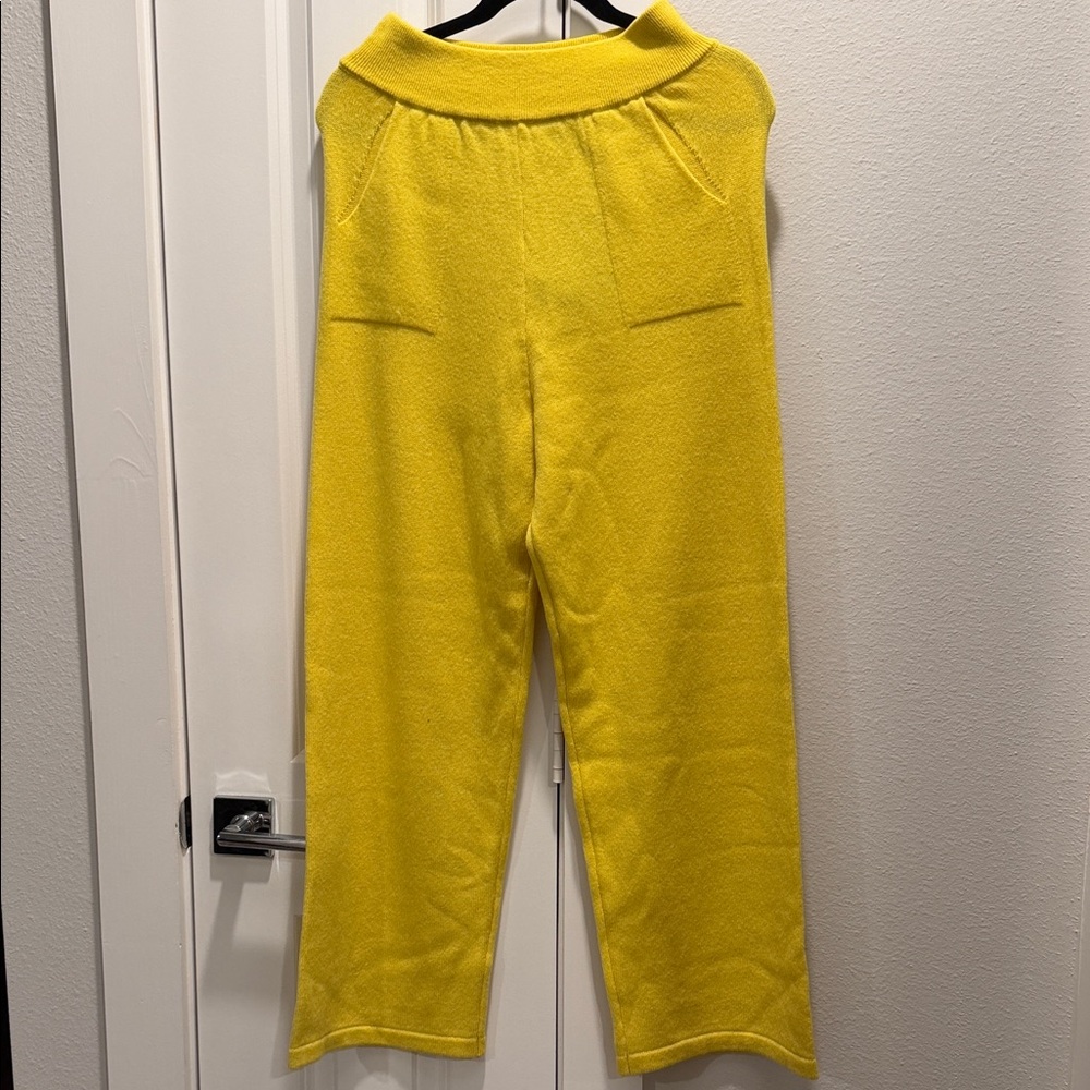 Women’s 100% Cashmere Yellow Knit Trousers